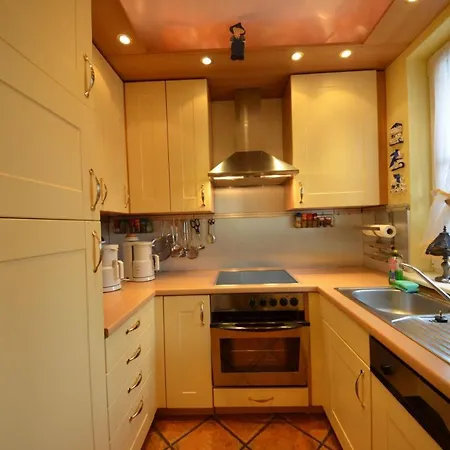 Ferienhaus-kormoran-in-gross-zicker-halbinsel-moenchgut Hébergement de vacances Groß Zicker