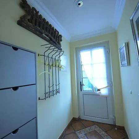 Ferienhaus-kormoran-in-gross-zicker-halbinsel-moenchgut Hébergement de vacances *