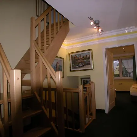 Ferienhaus-kormoran-in-gross-zicker-halbinsel-moenchgut Hébergement de vacances