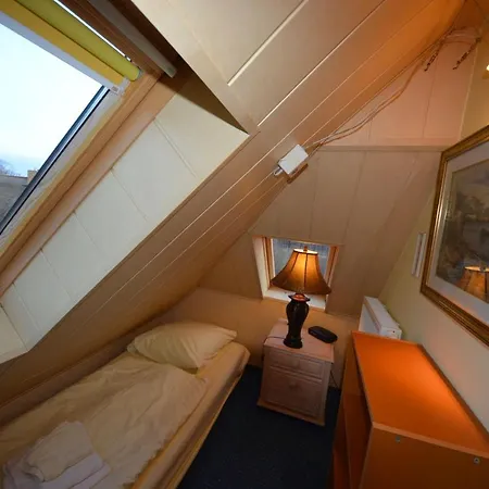 Ferienhaus-kormoran-in-gross-zicker-halbinsel-moenchgut * Groß Zicker